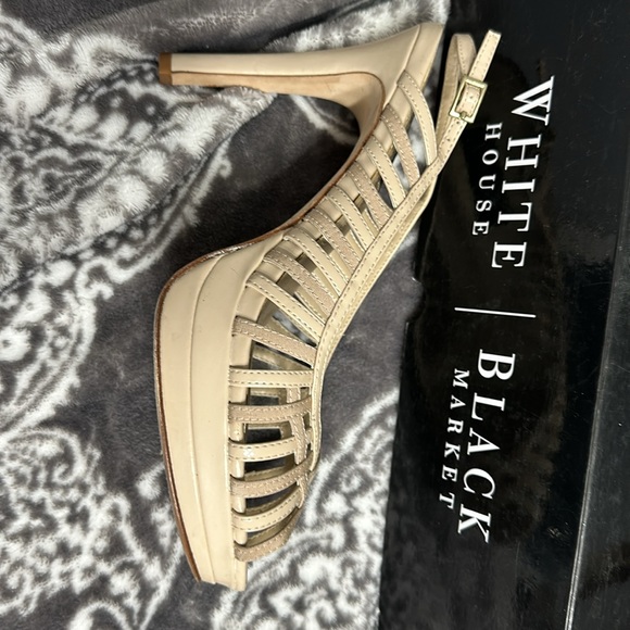 White House Black Market Gena Heels size 8 - Picture 3 of 8
